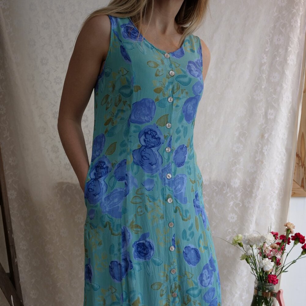 Vintage 1990s JULIA 100% Viscose Spring Summer Flowy Breathable Sundress Dress